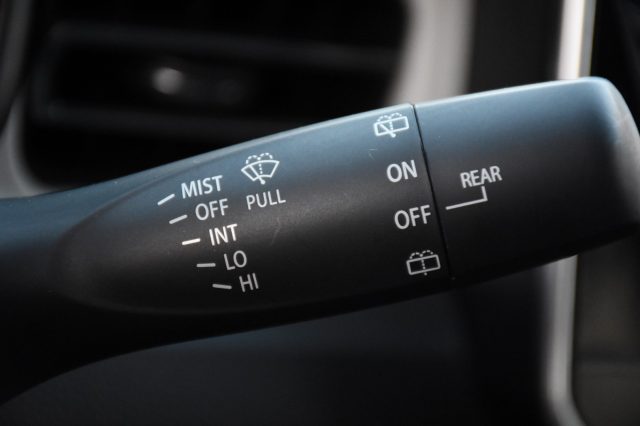 SUZUKI Ignis usata, con Controllo vocale