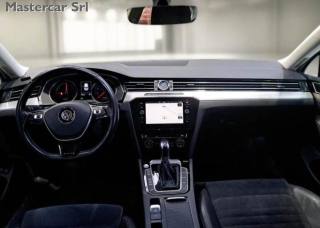 VOLKSWAGEN Passat usata, con Boardcomputer