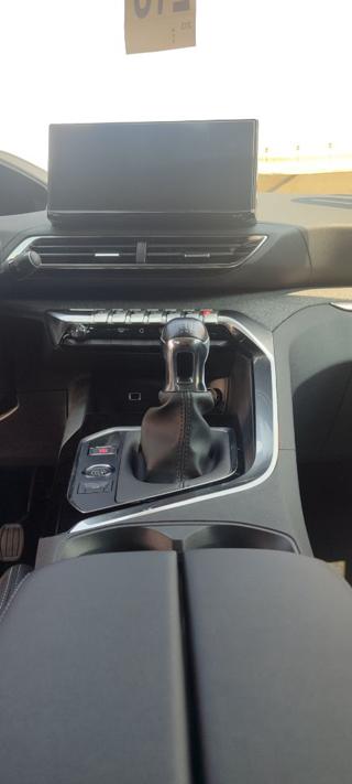 PEUGEOT 3008 usata, con Cruise Control