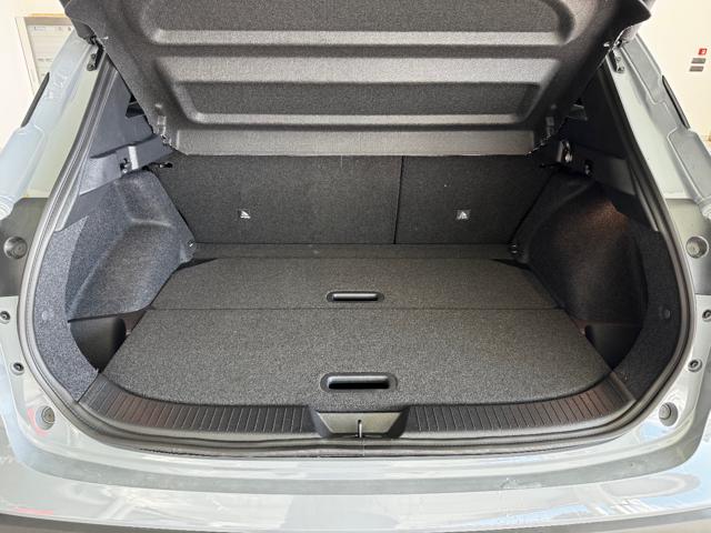 NISSAN Qashqai usata, con Luci diurne LED