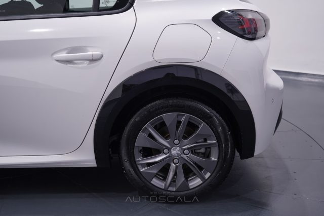 PEUGEOT 208 usata, con Vivavoce