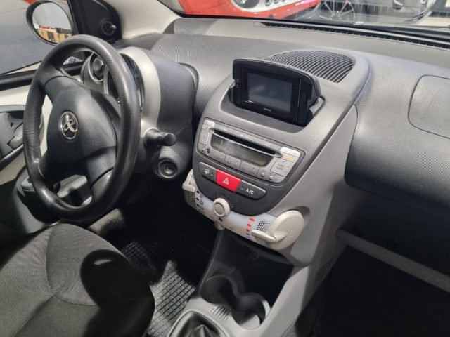 TOYOTA Aygo usata, con Volante multifunzione