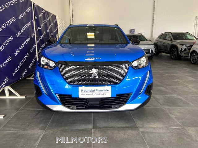 PEUGEOT 2008 usata, con Airbag