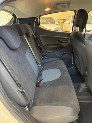 LANCIA Ypsilon usata 12