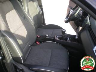 RENAULT Clio usata, con Fari LED