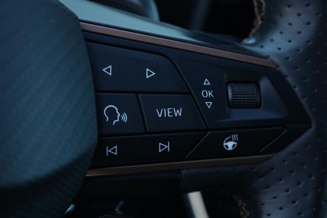 SEAT Leon usata, con Sensori di parcheggio anteriori