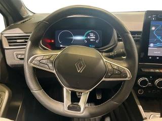 RENAULT Clio usata, con Sensori di parcheggio posteriori