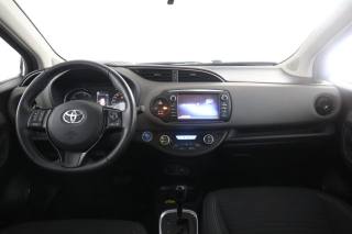 TOYOTA Yaris usata 4