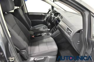 VOLKSWAGEN Touran usata, con Vetri oscurati