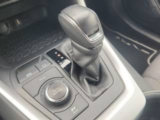 TOYOTA RAV 4 usata, con Sensori di parcheggio posteriori