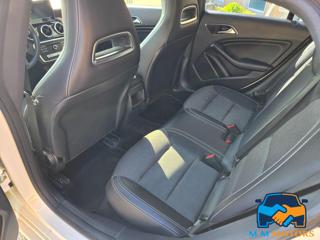 MERCEDES-BENZ CLA 200 usata, con Park Distance Control