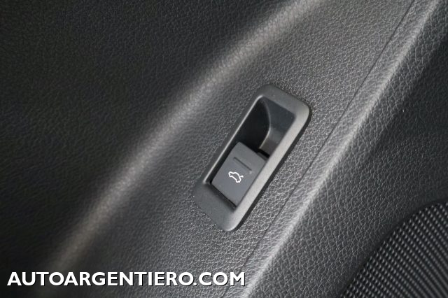 AUDI Q3 usata, con Volante multifunzione