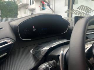 PEUGEOT 208 usata, con Frenata d
