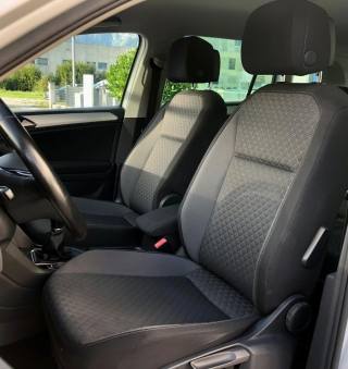 VOLKSWAGEN Tiguan usata, con Autoradio