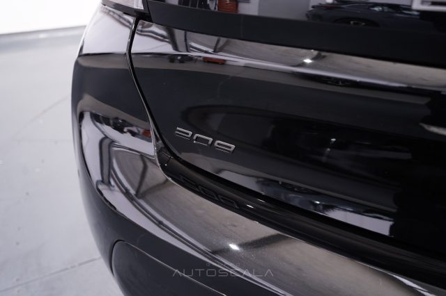 PEUGEOT 208 usata, con Controllo automatico clima