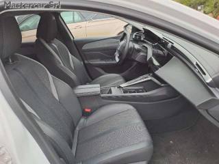 PEUGEOT 308 usata, con Volante in pelle