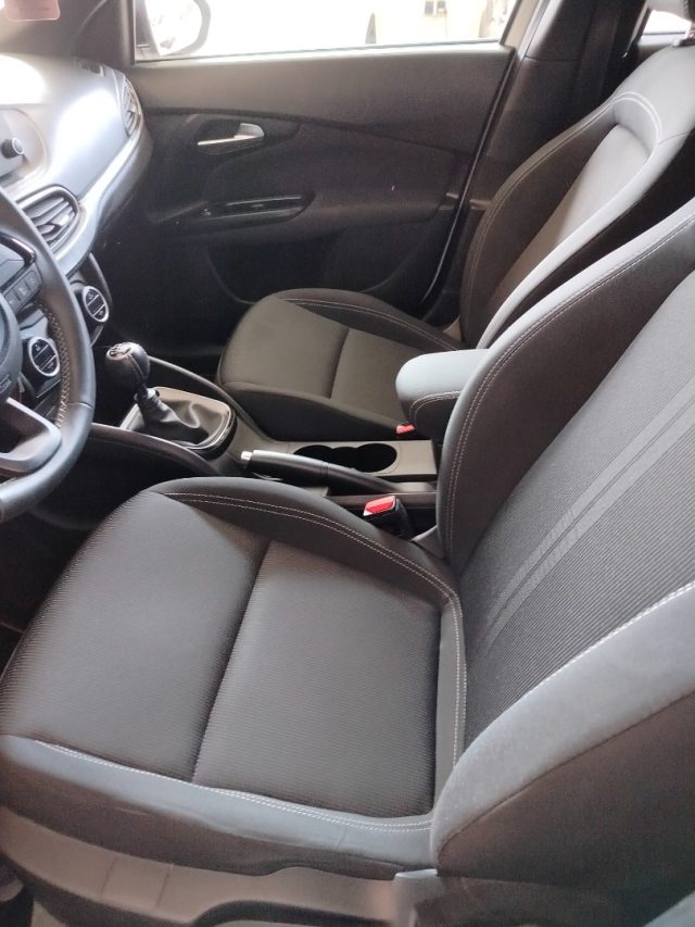 FIAT Tipo usata, con Autoradio digitale