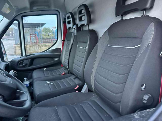IVECO Daily usata, con Autoradio digitale