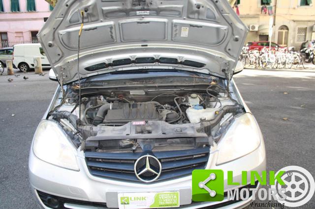 MERCEDES-BENZ A 180 usata, con Monitoraggio pressione pneumatici