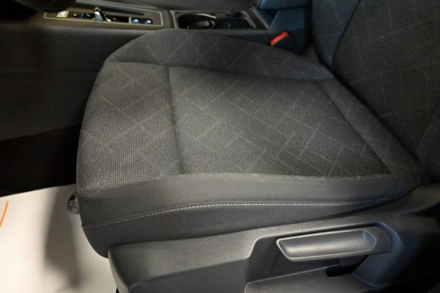 VOLKSWAGEN Golf usata 56