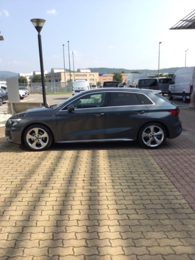 AUDI A3 usata, con Airbag laterali