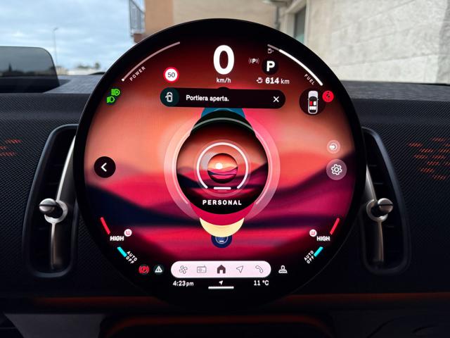 MINI Countryman usata, con Sensori di parcheggio anteriori