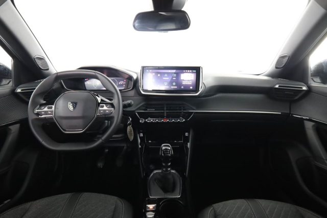 PEUGEOT 2008 usata 4