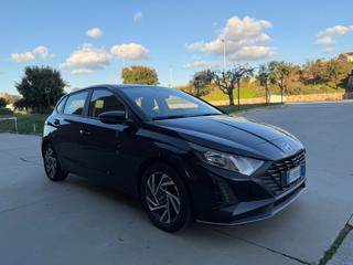 HYUNDAI i20 usata, con Schermo multifunzione interamente digitale