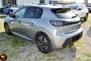 PEUGEOT 208 usata, con Alzacristalli elettrici