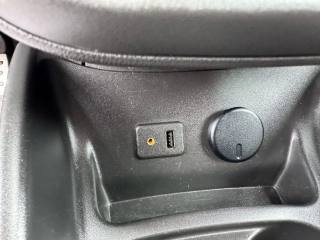 OPEL Corsa usata, con ESP