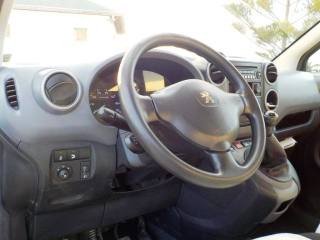 PEUGEOT Partner usata 37