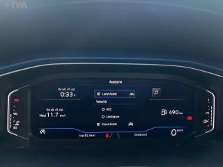 VOLKSWAGEN T-Roc usata 26