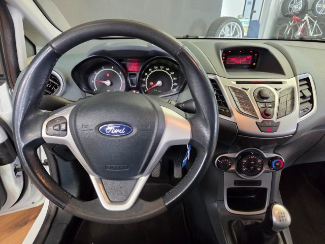 FORD Fiesta usata, con Servosterzo