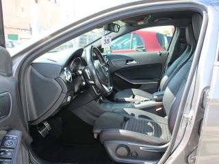 MERCEDES-BENZ GLA 200 usata, con Controllo automatico clima