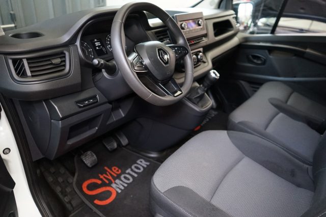 RENAULT Trafic usata, con Climatizzatore
