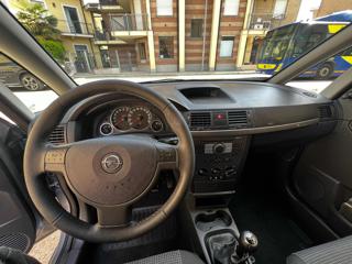 OPEL Meriva usata, con Climatizzatore