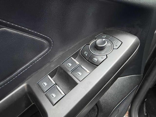 FORD Focus usata, con Chiusura centralizzata