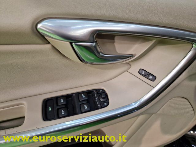 VOLVO V60 usata, con Airbag testa