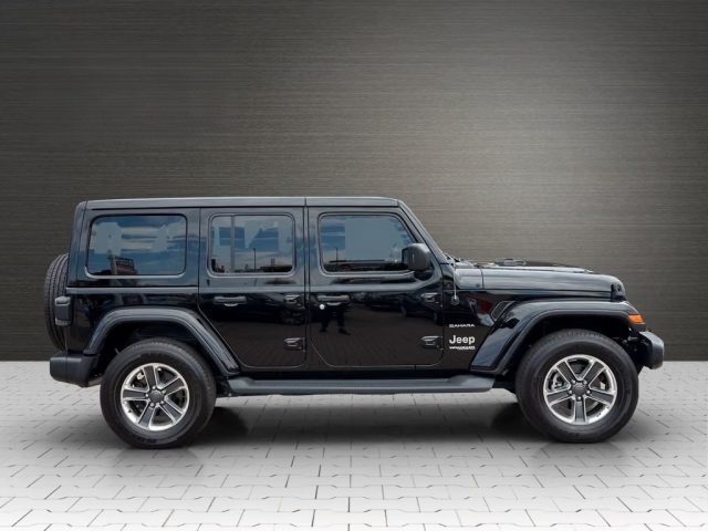 JEEP Wrangler usata, con Autoradio