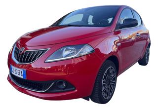 LANCIA Ypsilon 1.0 FireFly 5 porte S&S Hybrid Ecochic Silver