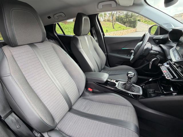 PEUGEOT 2008 usata, con USB