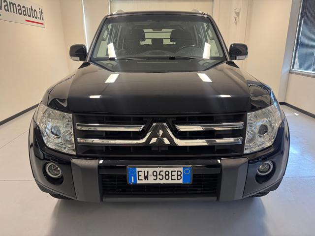 MITSUBISHI Pajero usata, con Airbag