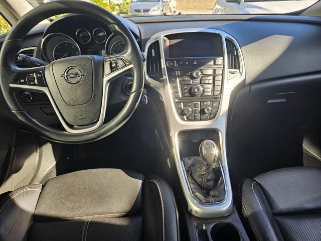 OPEL Astra usata, con Controllo trazione