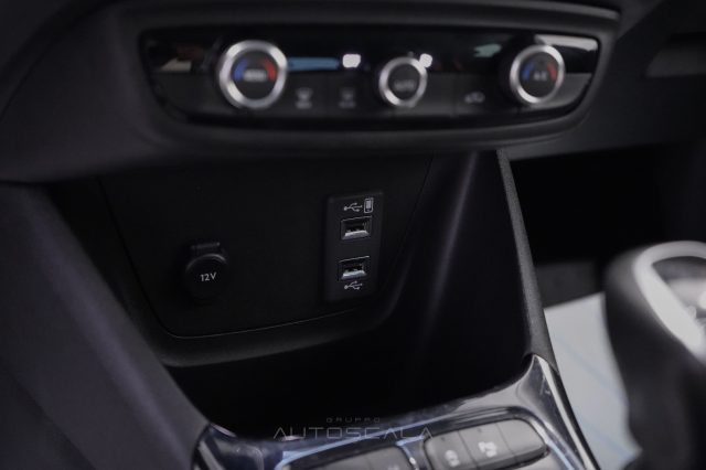 OPEL Crossland usata, con Luci diurne LED
