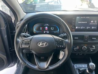 HYUNDAI i10 usata, con Sistema di navigazione