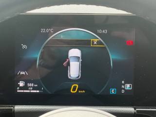 MERCEDES-BENZ GLA 180 usata, con Cruise Control