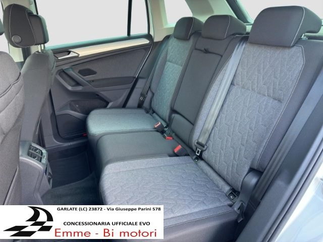VOLKSWAGEN Tiguan usata, con Bracciolo