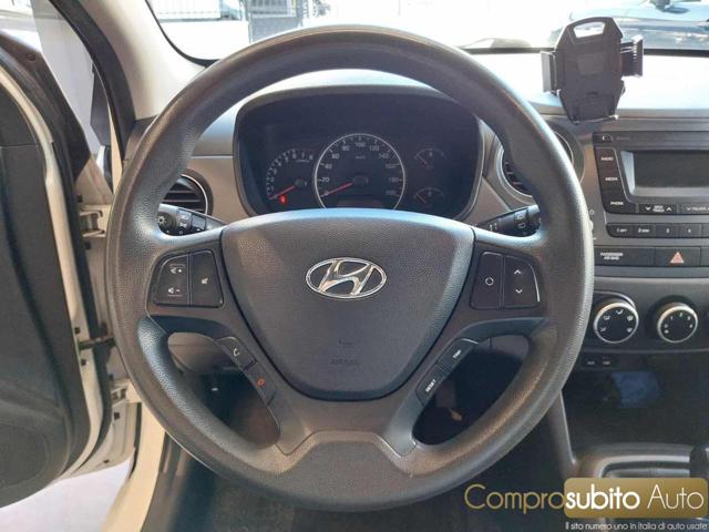 HYUNDAI i10 usata, con Servosterzo
