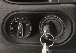 PORSCHE Macan usata, con Controllo automatico clima