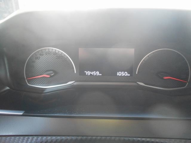 PEUGEOT 2008 usata, con Chiusura centralizzata